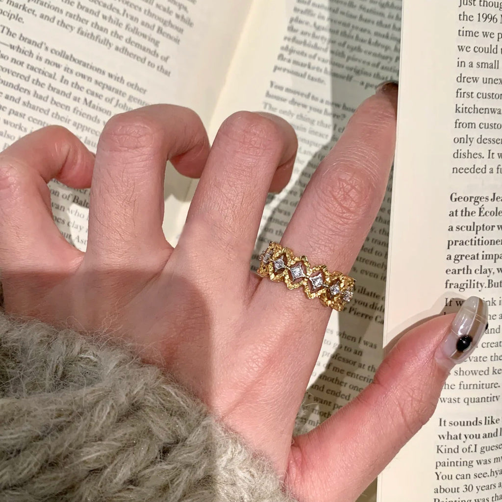 Damen filigraner Ring mit funkelnden Strasssteinen Shop Nory