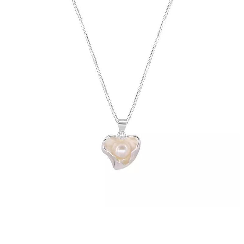 Damen Halskette mit herzförmigem Anhänger aus hochwertigem Silber und elegantem Design Shop Nory