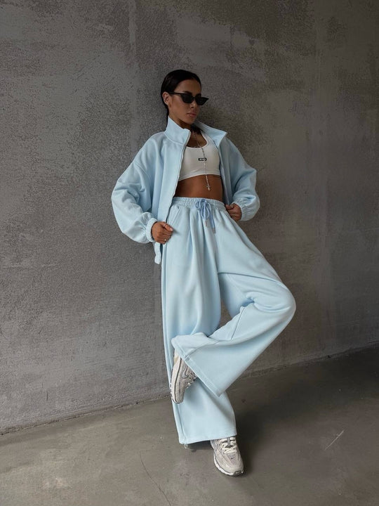 Damen oversized Sweatset mit Reißverschlussjacke und weiten Jogginghose Shop Nory