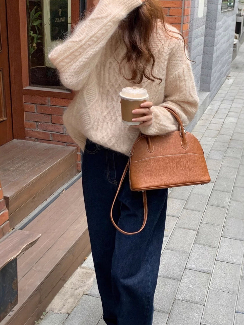 Damen strukturierte Leder‑Handtasche mit abnehmbarem Schulterriemen und gerundeter Korpusform Shop Nory