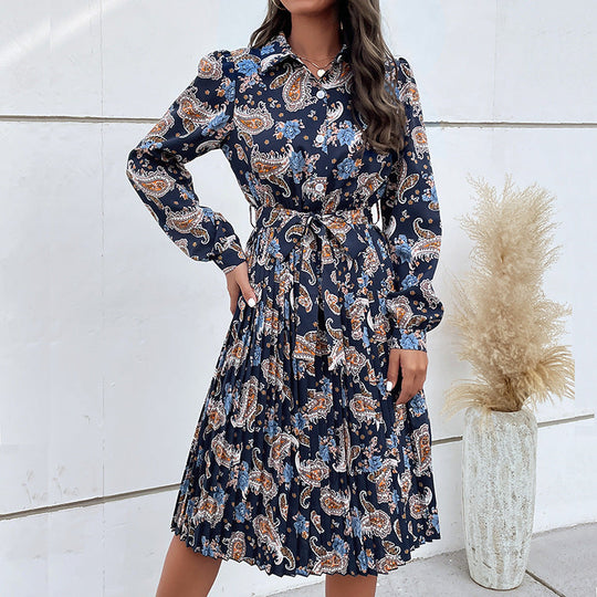 Damen Hemdblusenkleid mit Paisley-Print, Taillenschärpe und Plissee-Rock Shop Nory