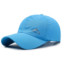 Hellblau