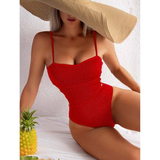 Damen Einteiler Badeanzug mit elegantem Rippendesign und figurschmeichelnder Silhouette