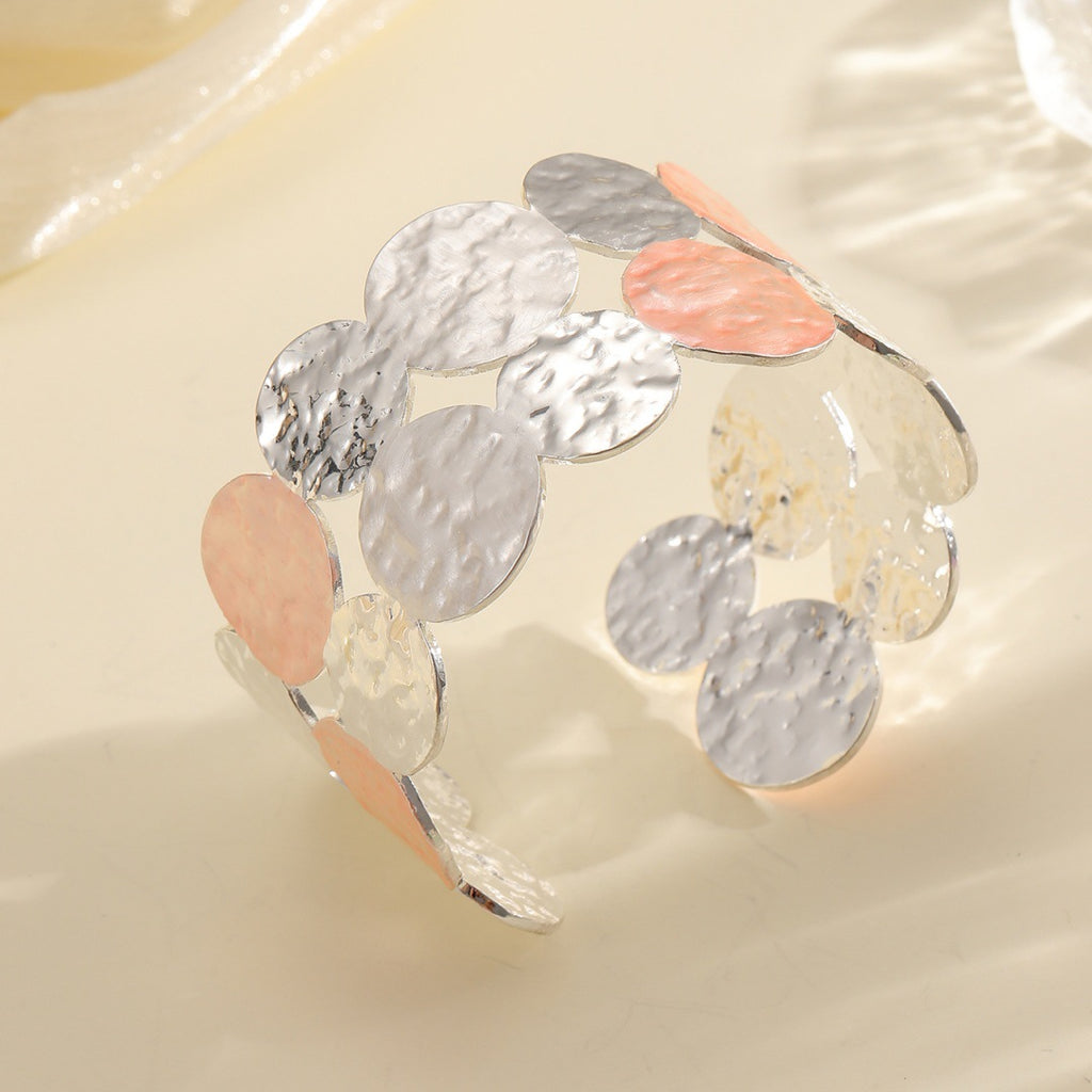 Damen Offener Armreif mit kunstvollem Kreisdesign Shop Nory