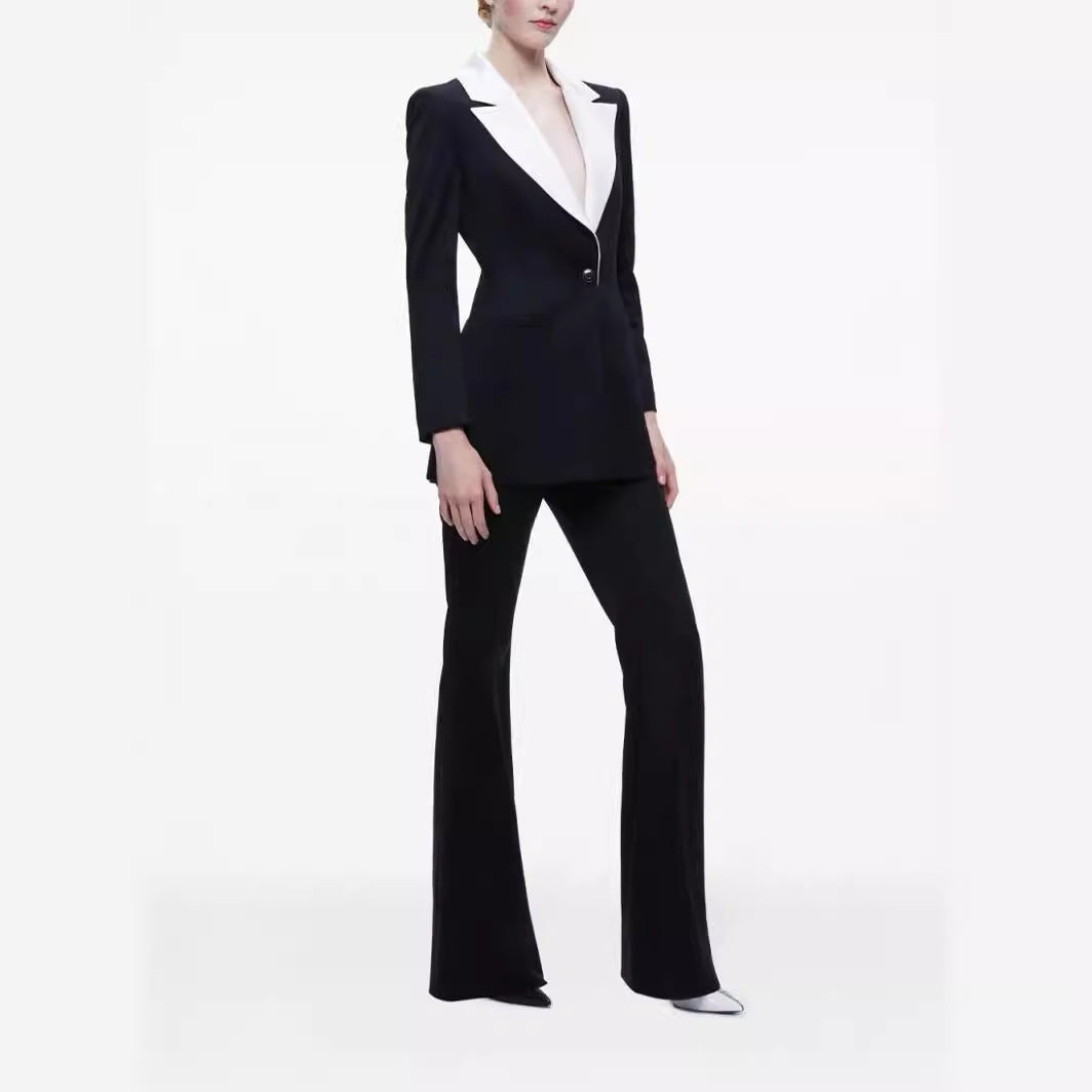 Damen Elegantes Zweiteiliges Smokingset mit kontrastierendem Schalkragen und ausgestellter Schlaghose Shop Nory