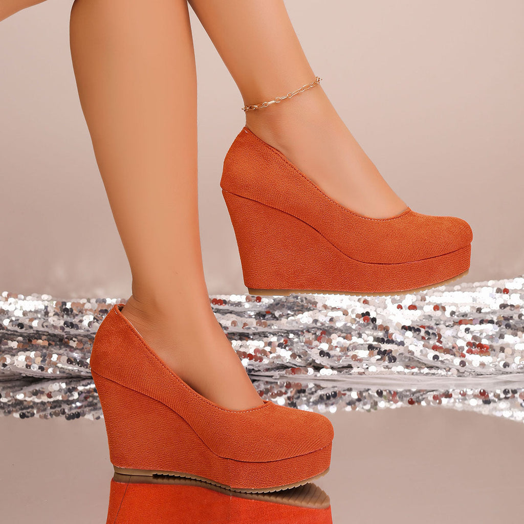 Damen Wedge-Pumps mit elegantem samtigem Obermaterial und komfortablem Fußbett
