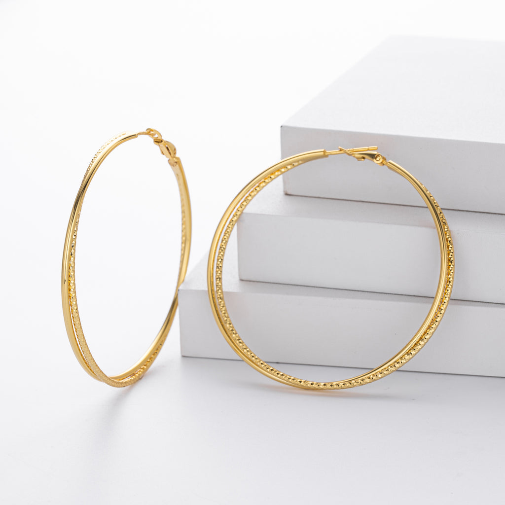 Damen Creolen aus hochwertigem 925 Sterling Silber mit elegantem goldfarbener Oberfläche Shop Nory