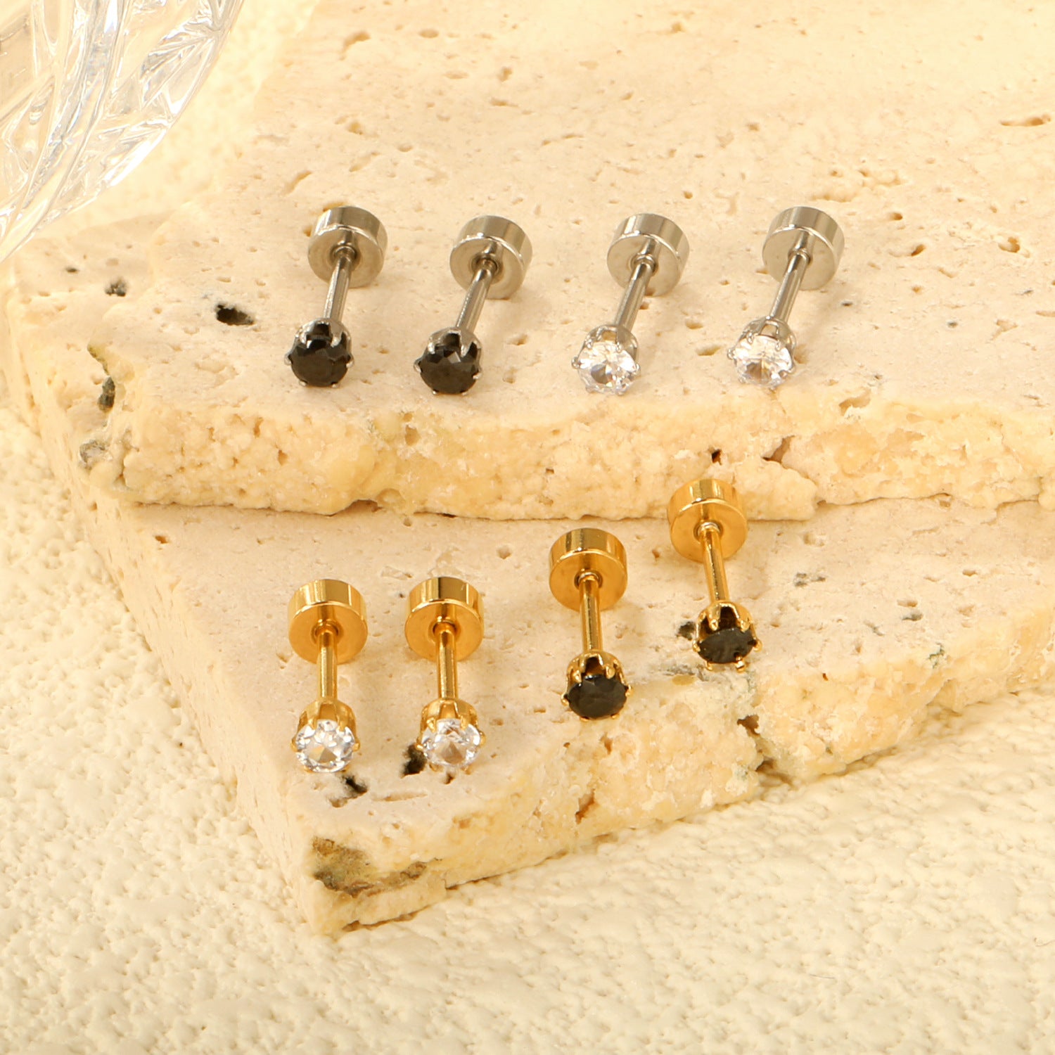 Damen Ohrstecker mit funkelndem Kristall und hochwertigem Edelstahl Shop Nory