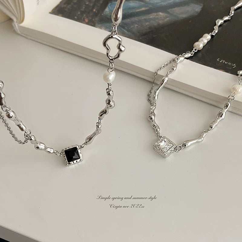 Damen Kette mit elegantem, mehrlagigem Design und luxuriösem Onyx-Anhänger Shop Nory