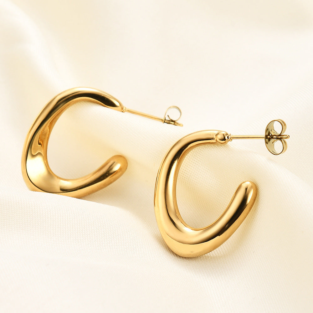 Damen Creolen im modernen, gewundenen Design Shop Nory