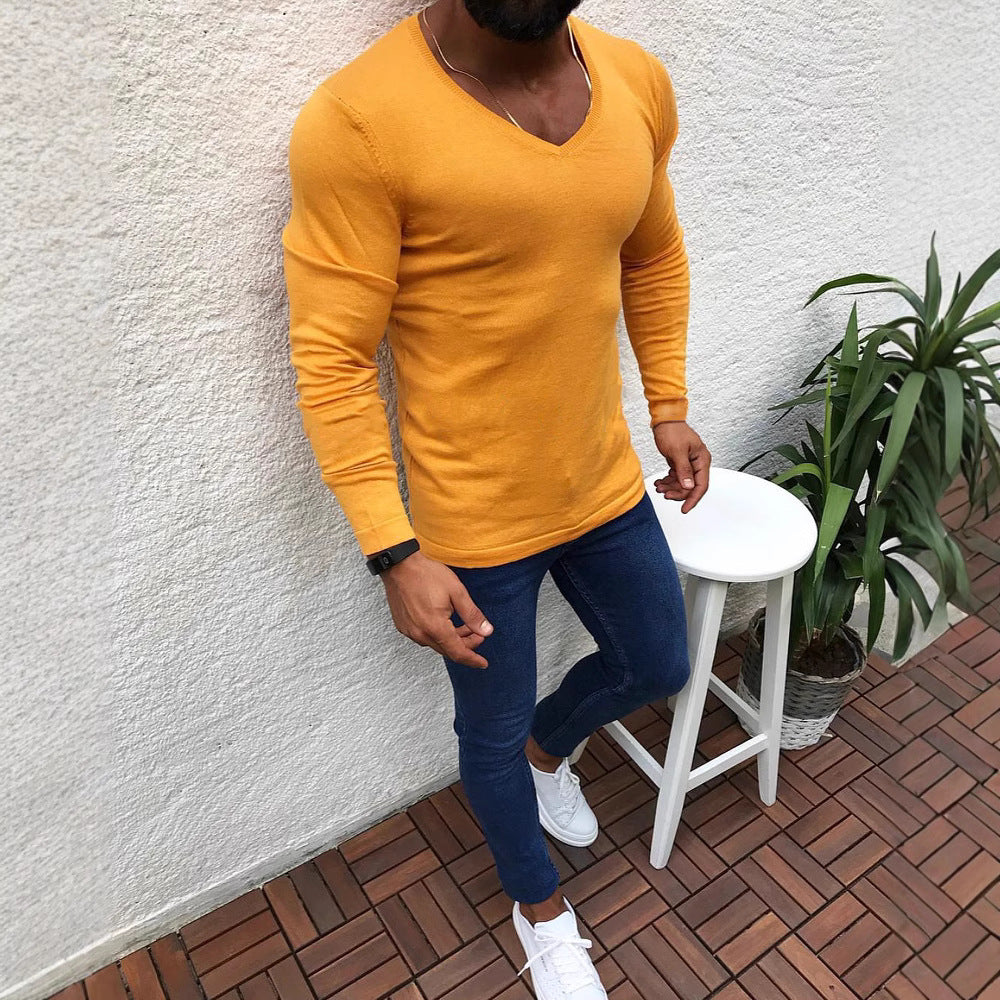 Herren figurbetontes Longsleeve aus Baumwolle mit V-Ausschnitt
