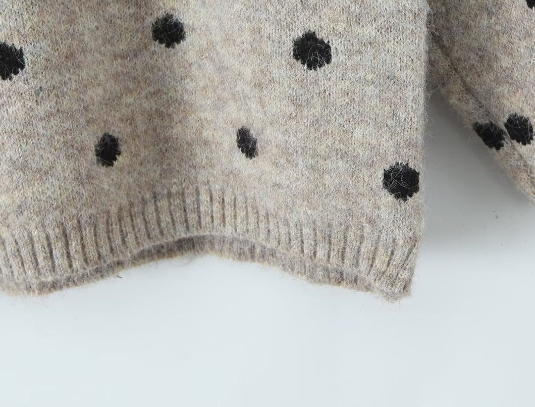 Damen Gepunkteter Oversize-Strickpullover mit Rundhalsausschnitt Shop Nory
