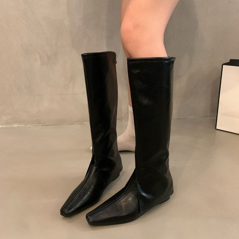Damen Knielange Lederoptik-Stiefel mit quadratischer Zehenpartie und flacher Sohle Shop Nory