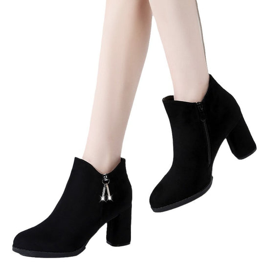 Damen Wärmende Samtvelours-Stiefeletten mit hohem Blockabsatz und seitlichem Reißverschluss Shop Nory