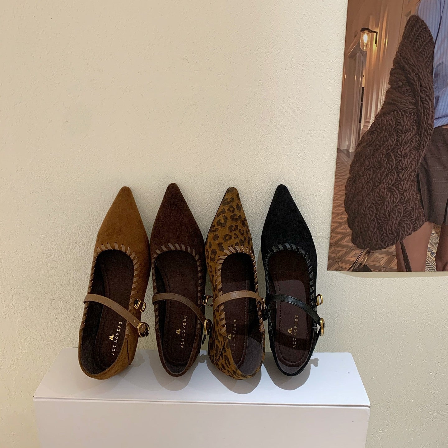 Damen elegante Schnürpumps mit modischem Riemen und spitzem Fußteil