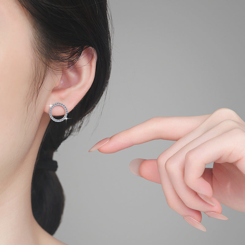 Damenohrringe mit funkelndem Zirkonia-Rahmen und elegantem Design Shop Nory