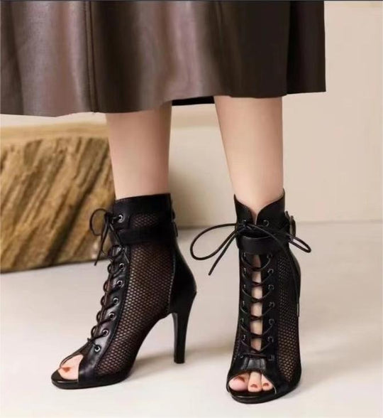 Damen Netz-Stiefeletten mit eleganter Schnürung und hohem Absatz