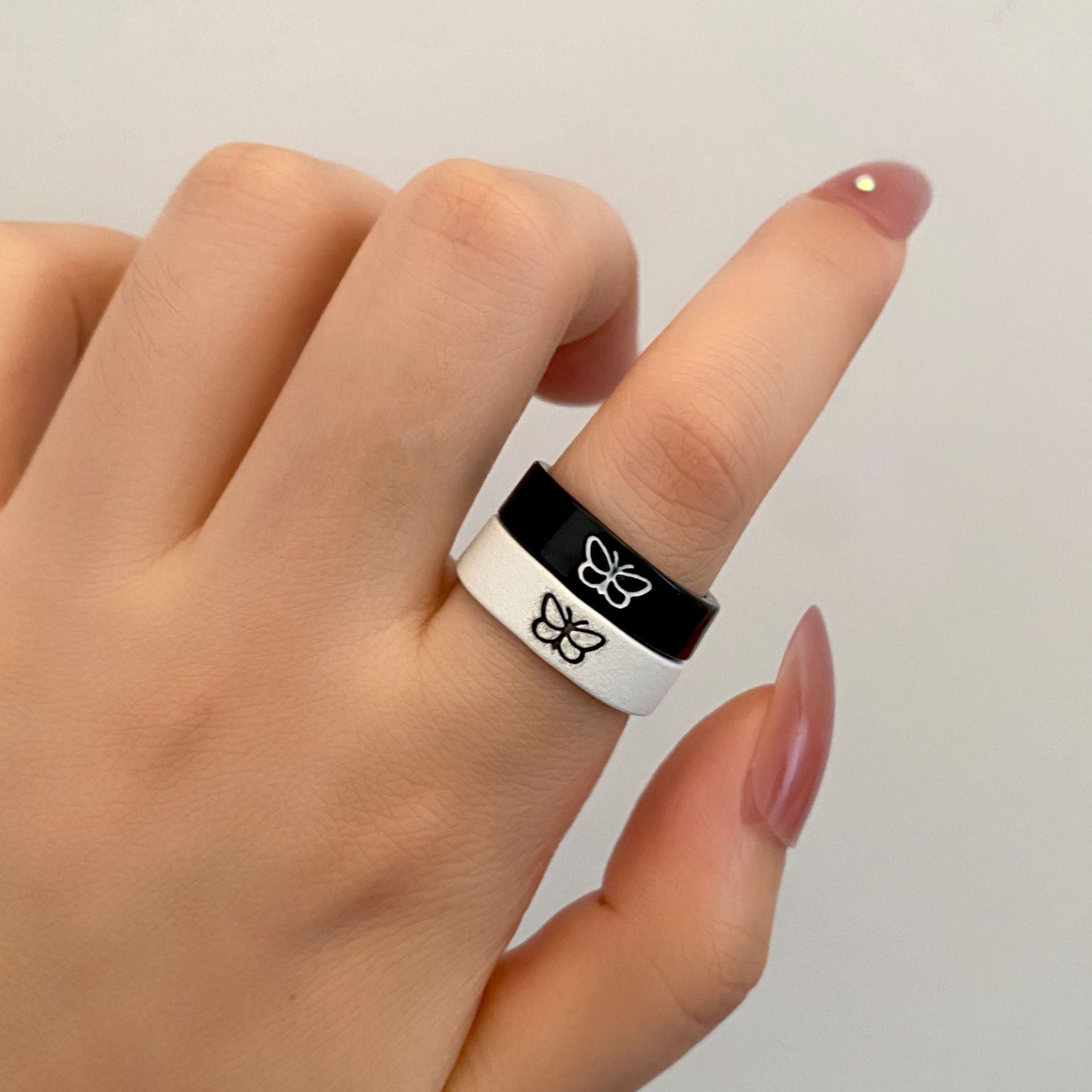 Damen Schmuckring-Set mit Herzen Design Shop Nory