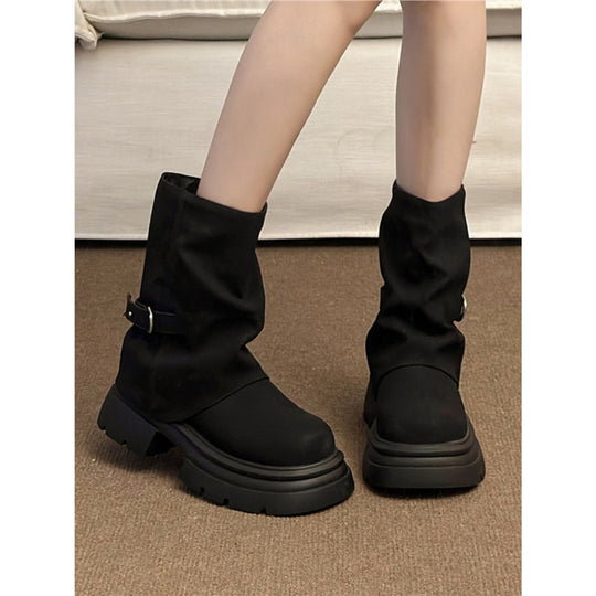 Damen Schlupf‑Stiefel mit gerafftem Schaft und skulpturierter Plateau‑Sohle Shop Nory