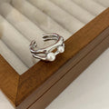 Damen Offener Ring mit filigranem Design und eleganten Perlen Shop Nory
