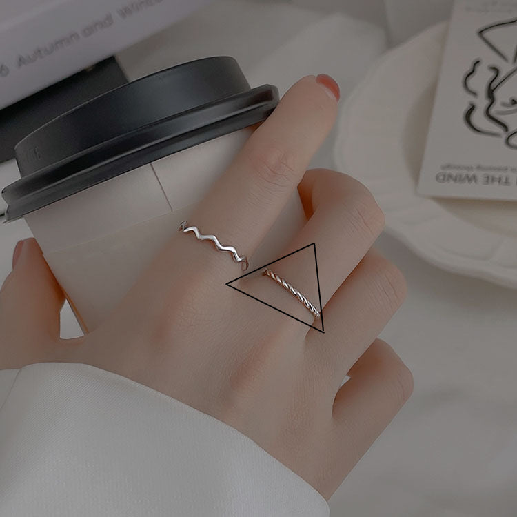 Damen zierlicher Ring mit wellenförmigem Design Shop Nory