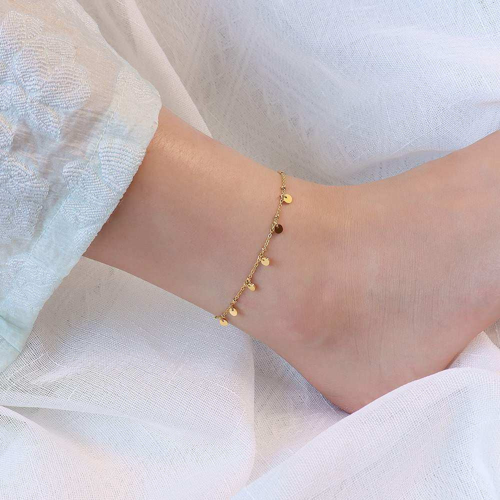 Frauen Dainty Gold Disc Charm Armband Shop Nory