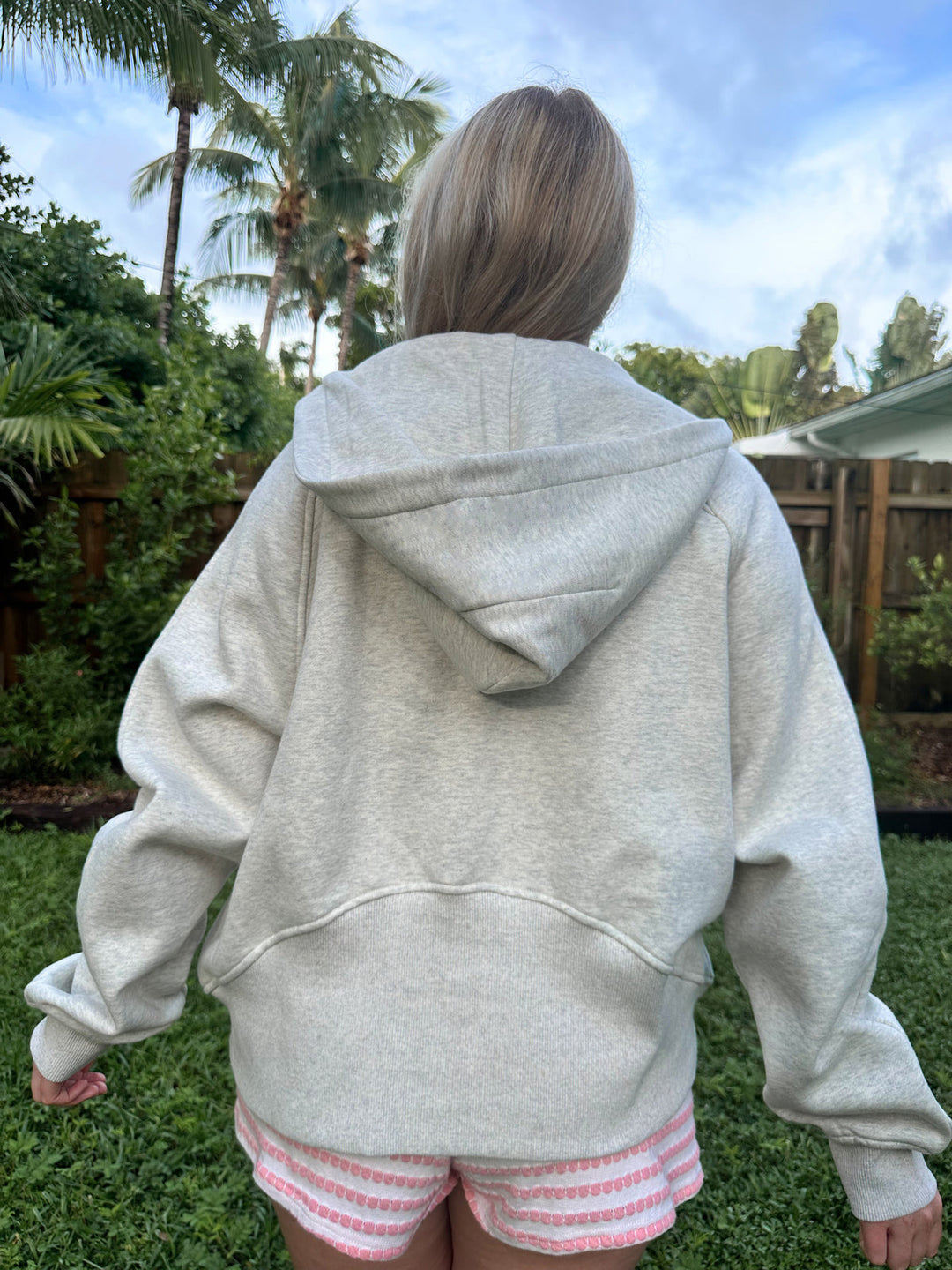 Damen Relaxed Halb-Reißverschluss Hoodie aus Bio-Baumwolle mit Kängurutasche und Raglanärmeln Shop Nory