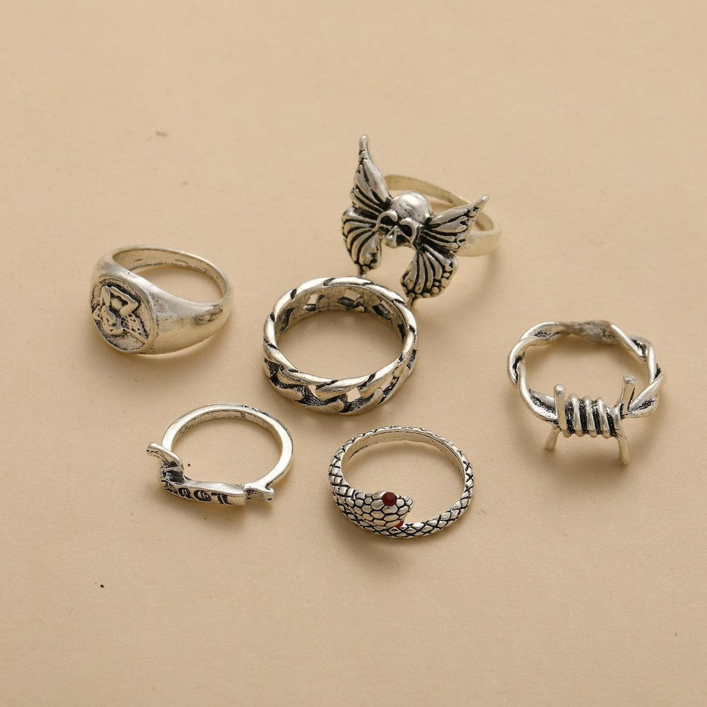 Damen Ring-Set mit einzigartigem Design und verspielten Elementen Shop Nory