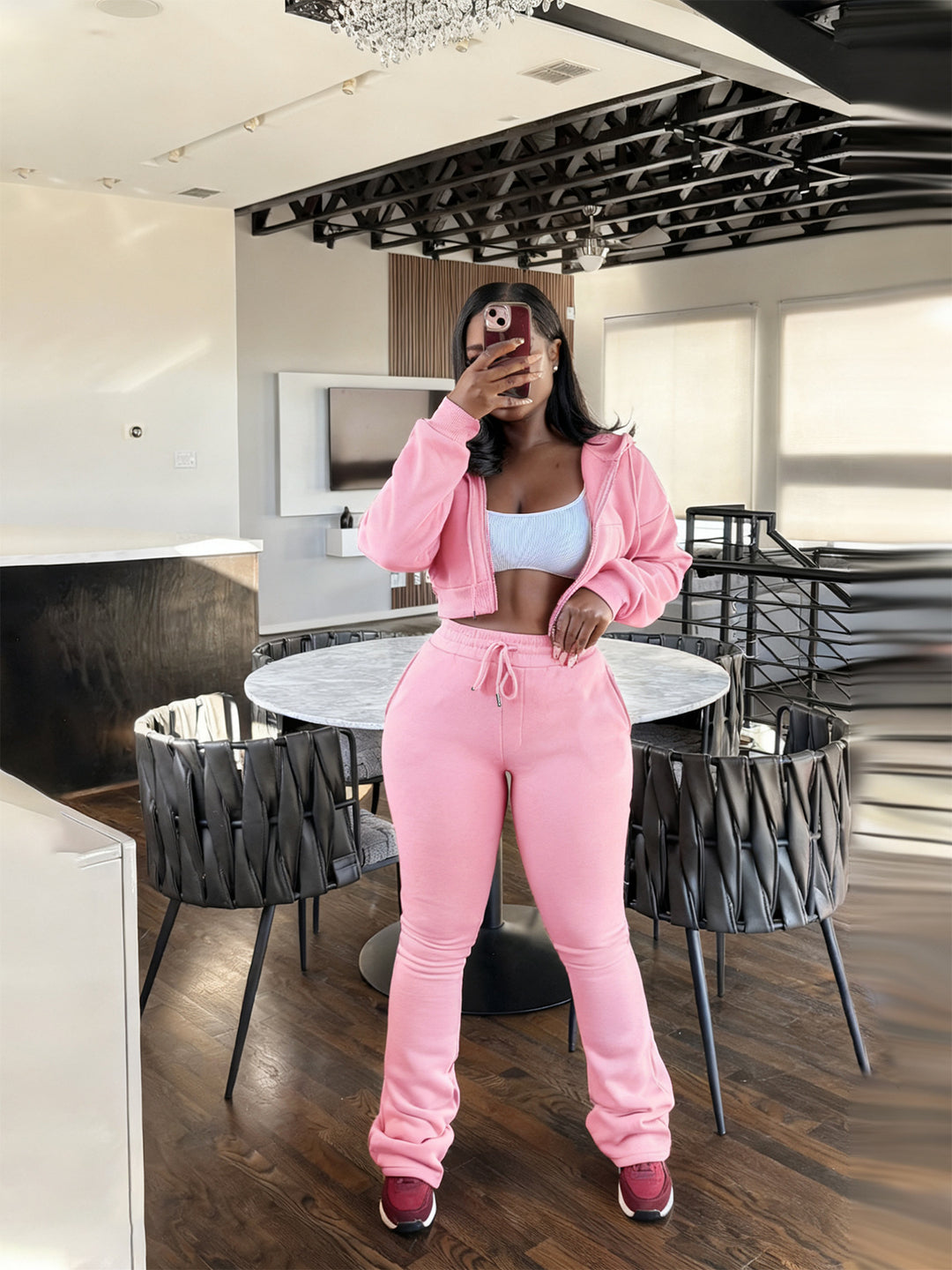 Damen nan kurz geschnittenes Zip-Hoodie und Highwaist-Jogginghose-Set mit Kordelzug und leicht gerafften Knöchelabschlüssen Shop Nory