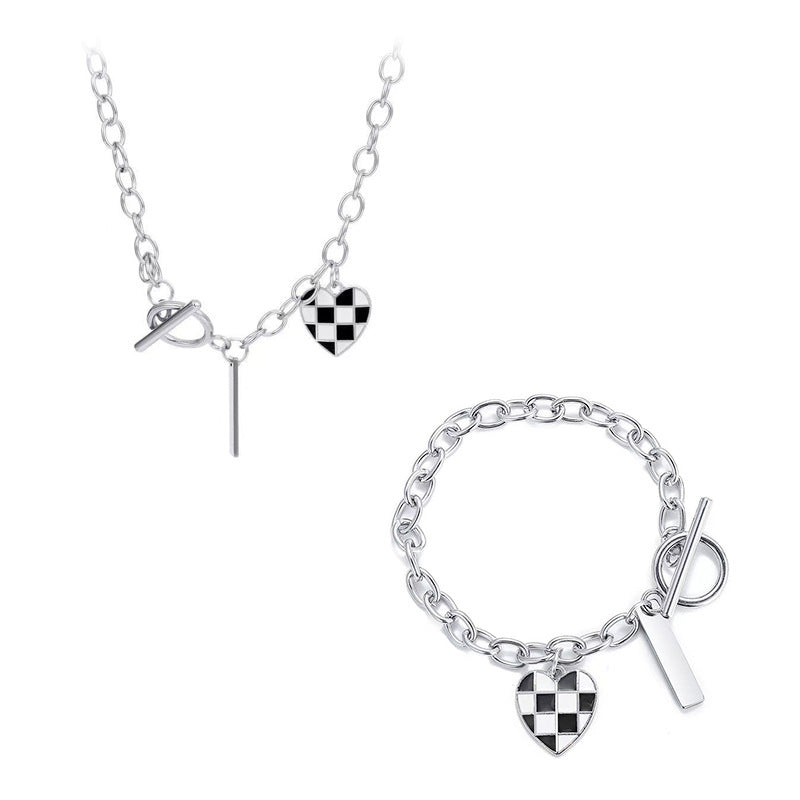 Damen elegant gestaltete Kettenhalskette mit Herz- und Stabanhänger Shop Nory