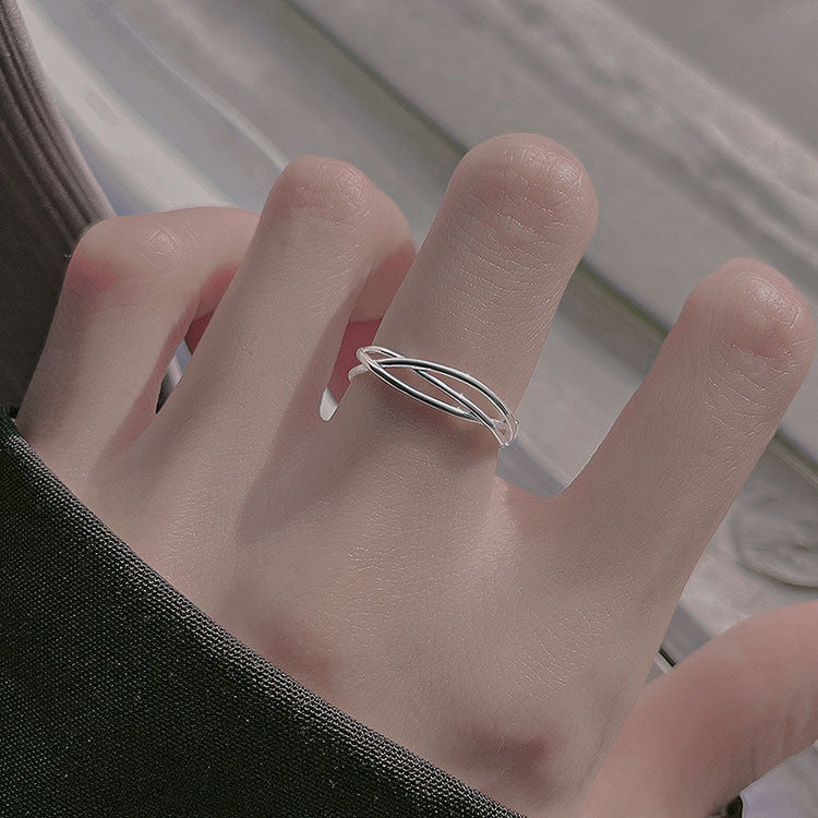 Damen eleganter Ring mit stilvollem, geschwungenem Design Shop Nory