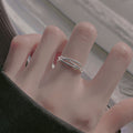 Damen eleganter Ring mit stilvollem, geschwungenem Design Shop Nory