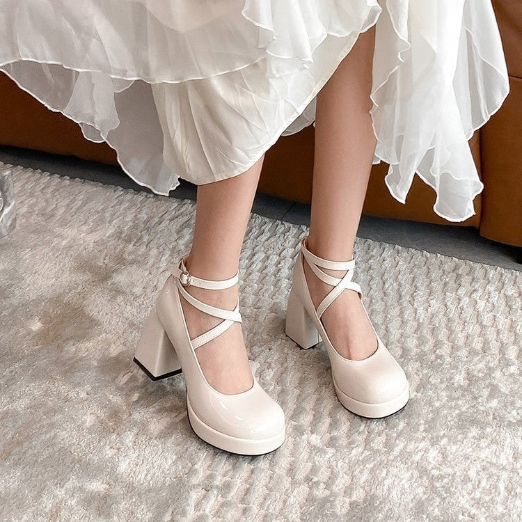 Damen elegante Hochglanz-Pumps mit verstellbarem Riemen und stabiler Sohle