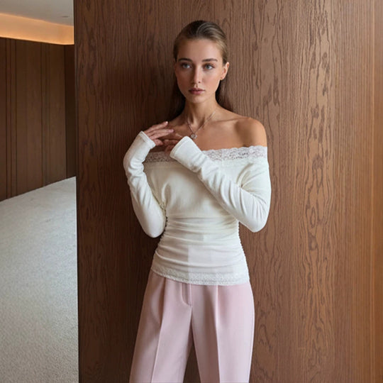 Damen Schmal geschnittenes Off-Shoulder Feinstrick-Top mit Spitzenkante Shop Nory