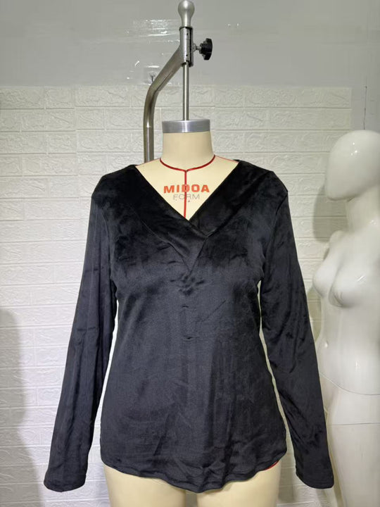 Damen Velours-Longsleeve mit überlappendem V-Ausschnitt und femininer Drapierung Shop Nory