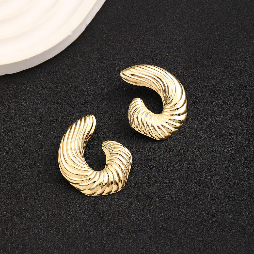 Damen Stilvolle Ohrclips mit geschwungenem Design Shop Nory
