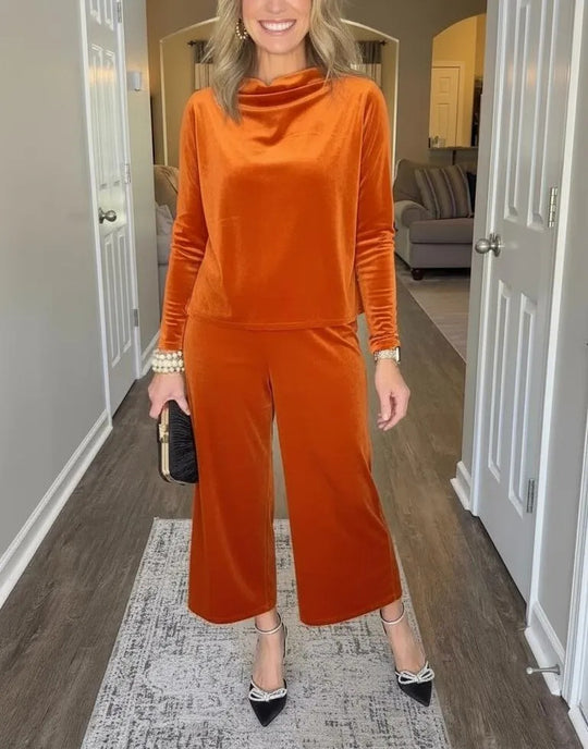 Damen Elegantes Samt-Zweiteiler mit Wasserfallkragen und weiter Culotte-Hose Shop Nory