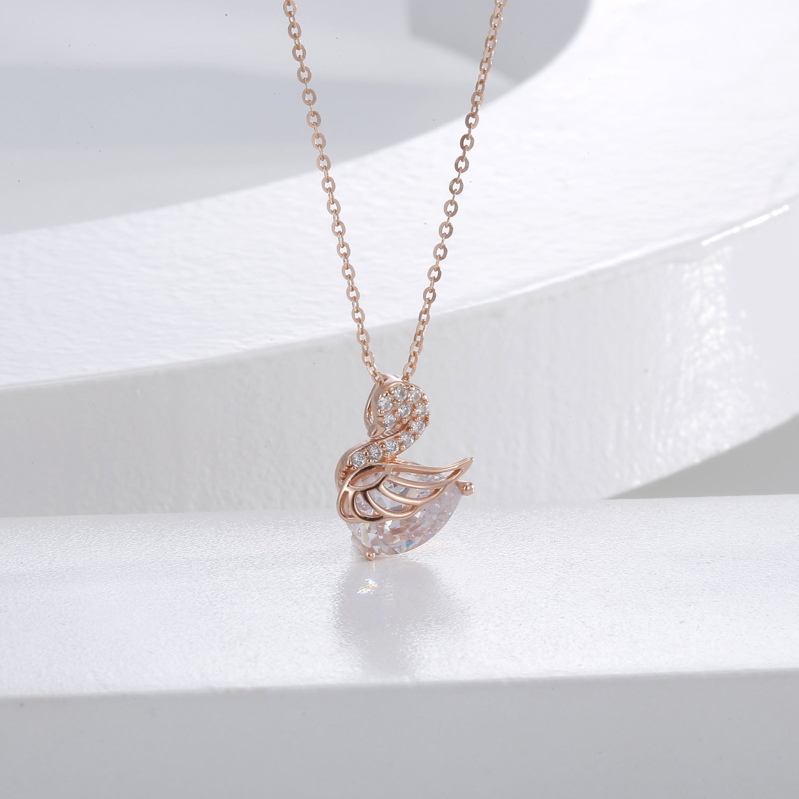 Damen Halskette mit eleganter Schwanenansicht Shop Nory