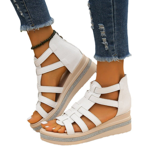 Damen Wedge-Sandalen mit komfortablem Fußbett und dekorativem Riemendesign Shopnory