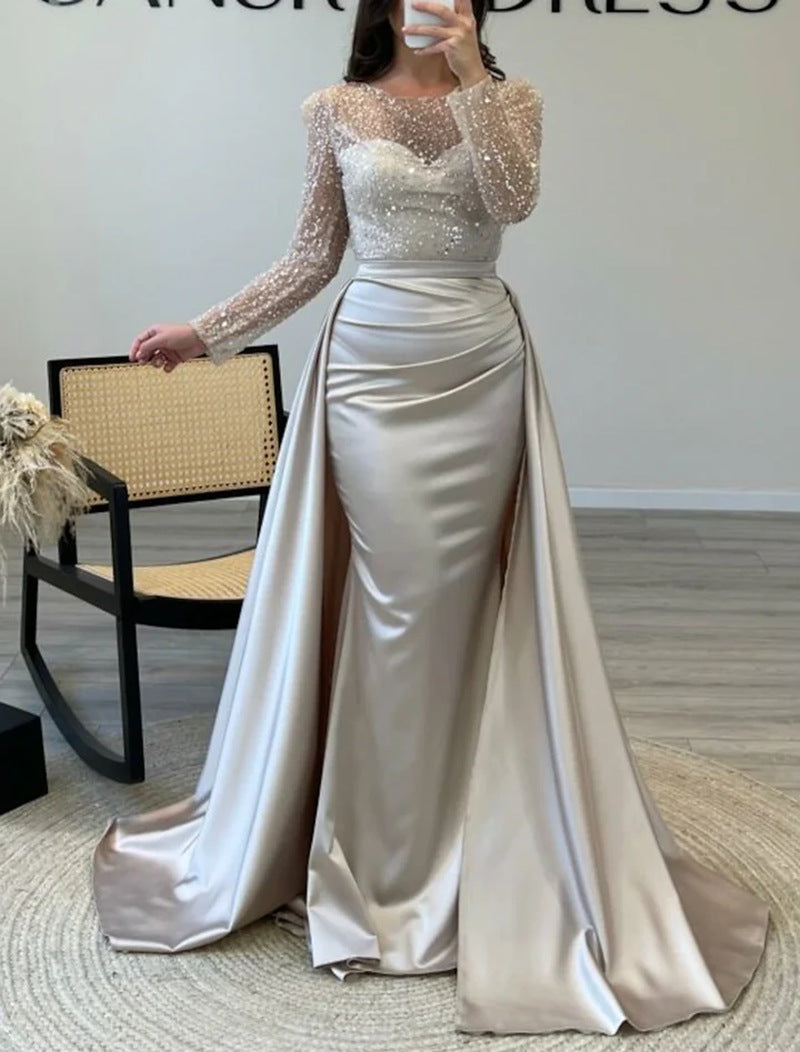 Damen Elegantes Abendkleid mit Glitzerdetails und fließendem Stoff