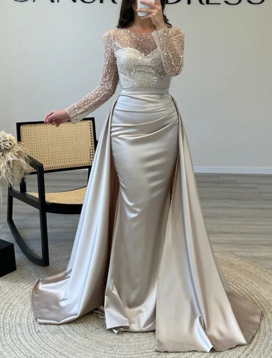 Damen Elegantes Abendkleid mit Glitzerdetails und fließendem Stoff