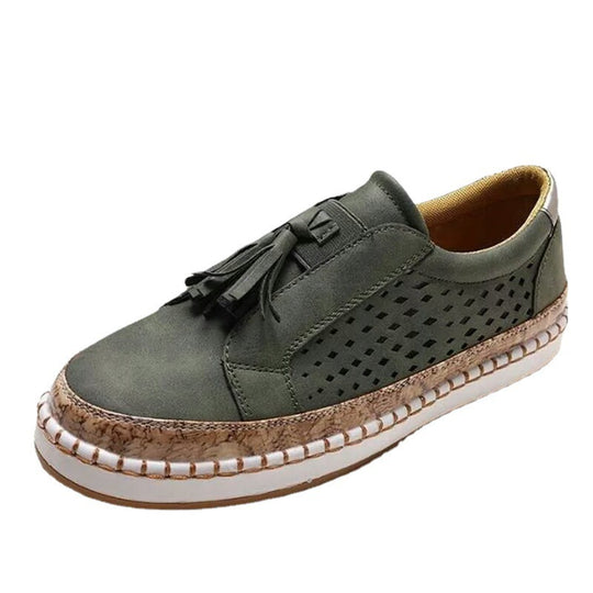 Damen lässige Slip-On Loafer mit Quaste perforiertem Obermaterial und Korkdetails Shop Nory