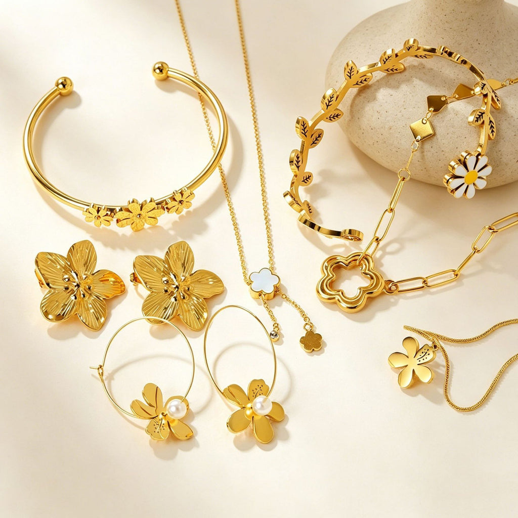 Damen Hängende Ohrstecker mit floralem Design aus hochwertigem, goldplattierten Edelstahl Shop Nory