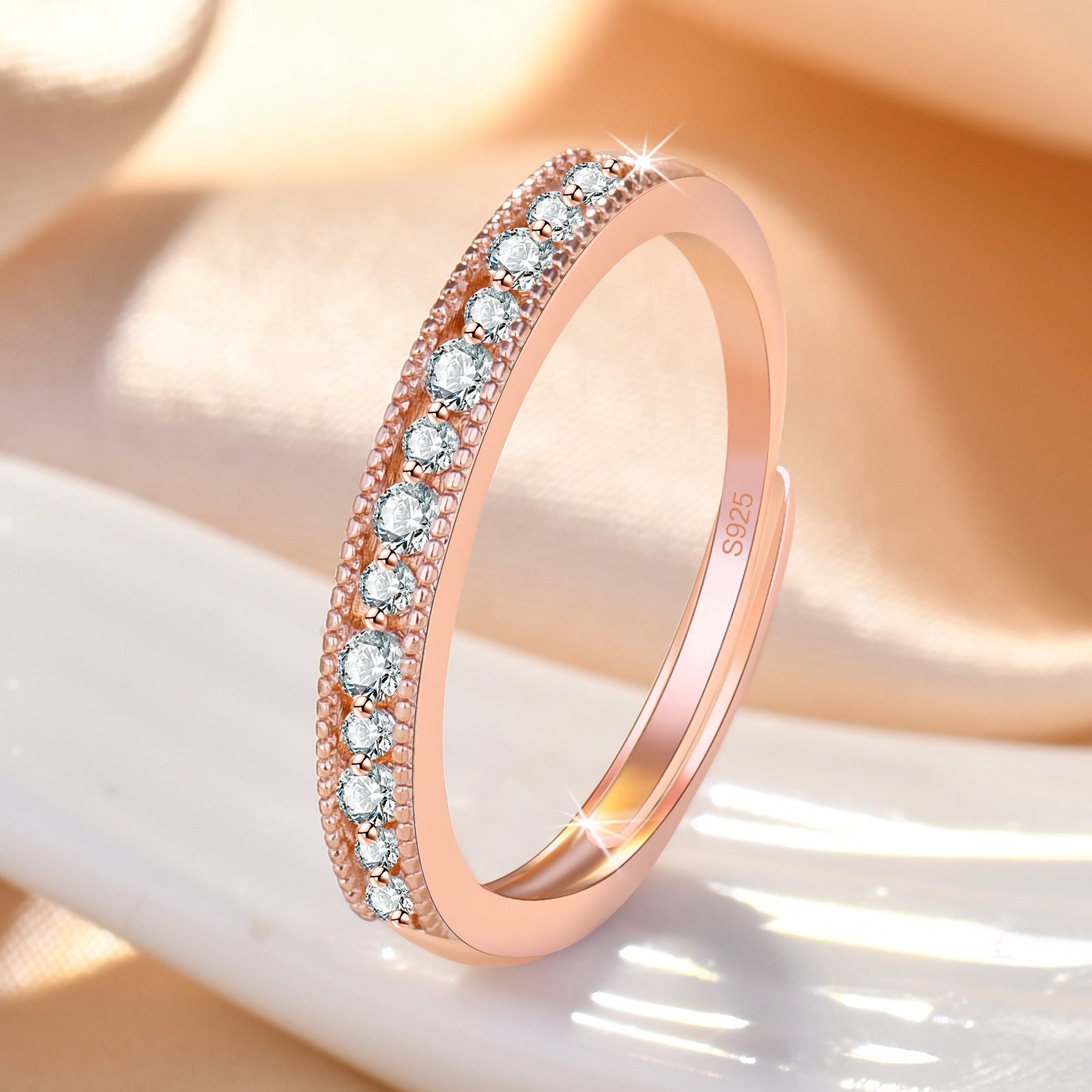 Damen Funkelnder Zirkonia Ring mit elegantem Design Shop Nory