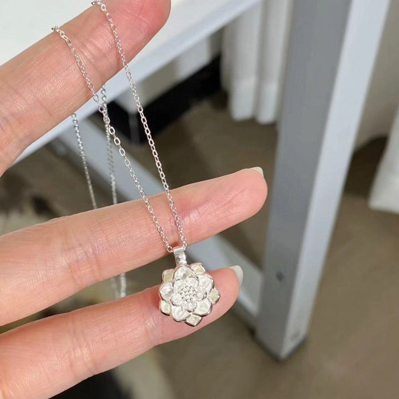 Damen filigrane Halskette mit floralem Anhänger aus hochwertigem Silber Shop Nory