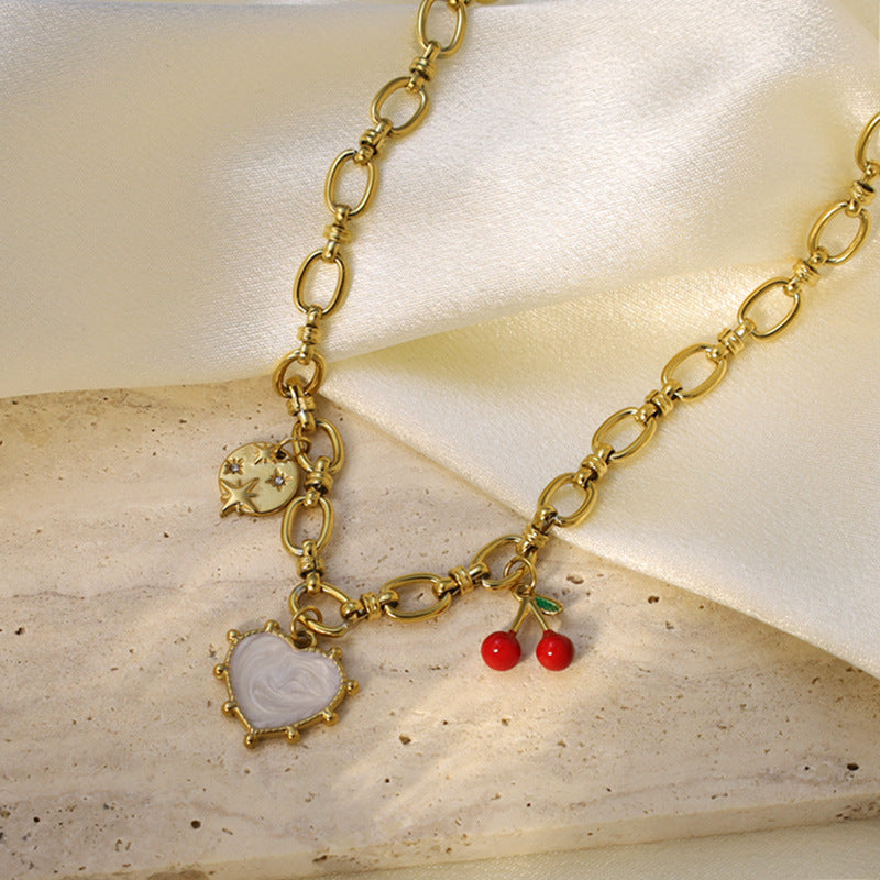 Damenkette mit Anhängern und herzförmigem Anhänger Shop Nory