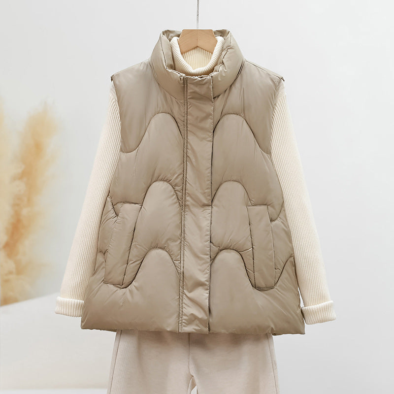 Damen nan ärmellose Steppweste mit hohem Polokragen und ergonomischer Bogensteppung Shop Nory