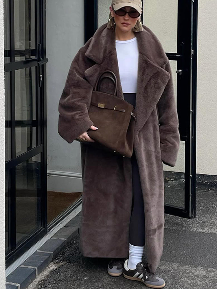 Damen Oversize Kunstfell-Maximantel mit weitem Revers Shop Nory