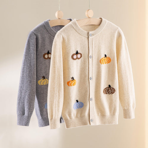 Damen Strickjacke mit Intarsia-Kürbismotiven, Rundhalsausschnitt und Knopfleiste Shop Nory