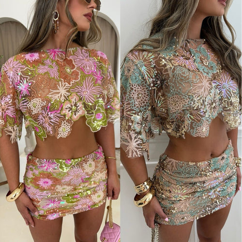 Damen Schimmerndes Mini-Kleid mit floralen Applikationen und transparenten Details Shopnory